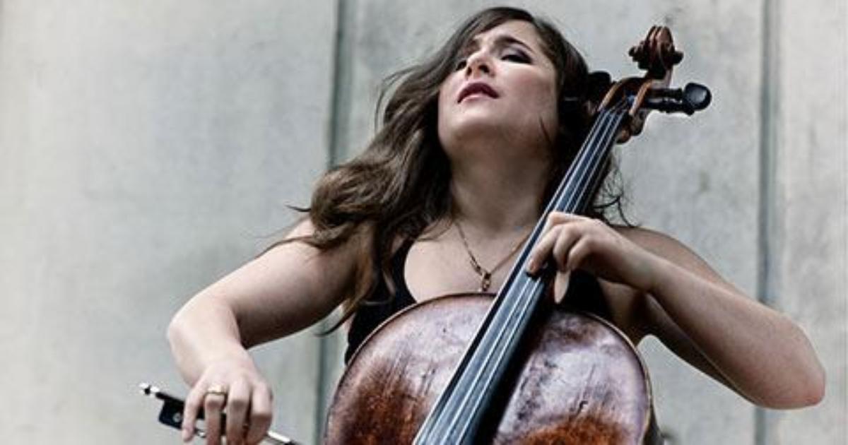 Alisa Weilerstein playing her cello.