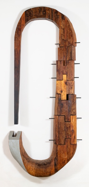 Rachel Rotenberg, Family Ties, 2020. Cedar, metal, oil paint, 91 x 39 x 9 inches. Courtesy of the artist.