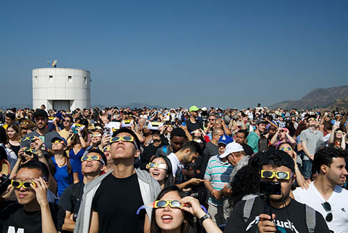 Crowd watches eclipse at Griffith Observatory