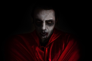 The AU theatre production will depict a darker, less romanticized Dracula.
