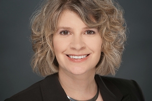 Photo of Julie Bloecher, MBA ‘10