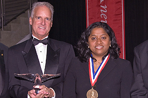 Jack Cassell SOC/BA '77 and Esther Benjamin SIS/MA '92; CAS/MA '95 were honored at the 2009 President's Circle Dibnner.