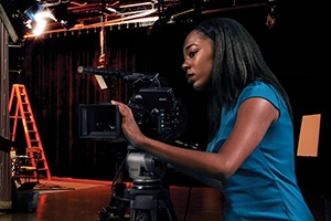 Shayla Racquel filming on sound stage