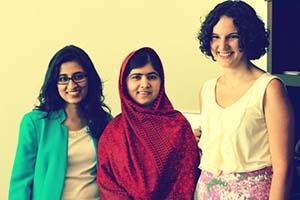 (R to L) Olivia Curl, Malala Yousafazi and Lena Shareef