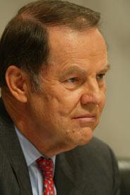 Thomas Kean 2004, Copyright Gannett