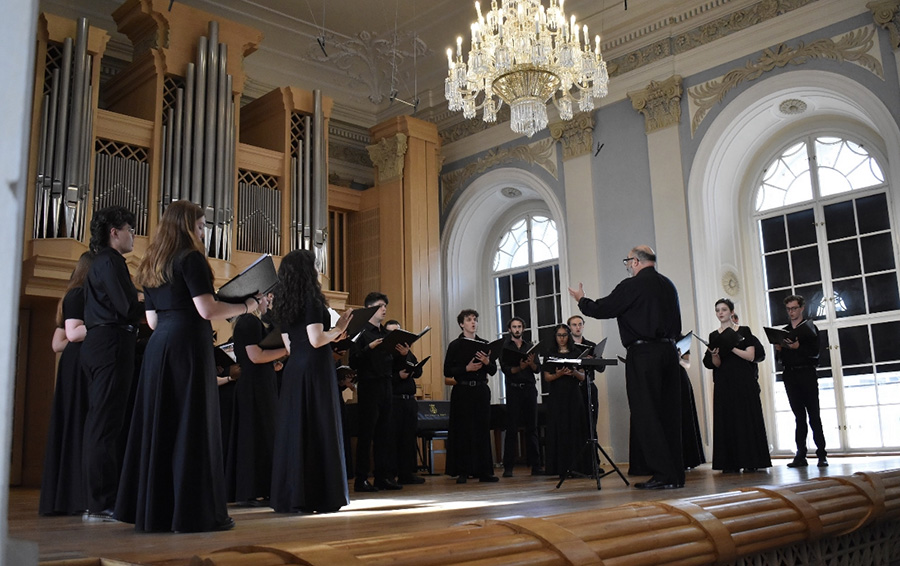AU Chamber Singers perform at the Martinů Hall of Music and Dance Faculty of the Academy of Performing Arts, Prague (The Lichtenstein Palace).