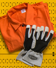 Welding gloves and apron