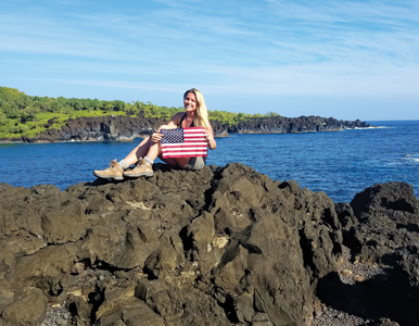 Amanda Mazzoni in Hawaii