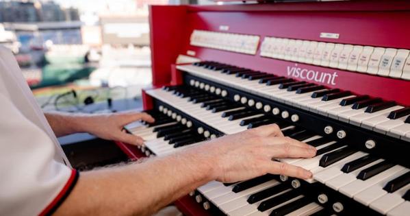 Matthew Van Hoose plays the keys. Courtesy of the Washington Nationals Baseball Club.