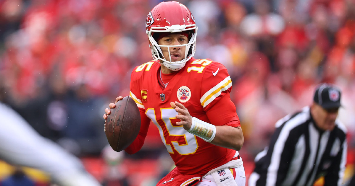 Warren Moon believes in Patrick Mahomes and the Chiefs in the NFL