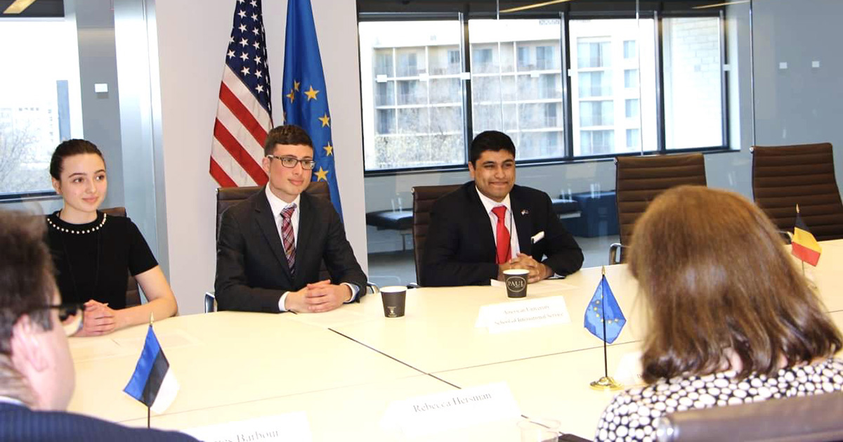 Dayana Sarova discussing her team's policy proposal for transatlantic cooperation in the sphere of nuclear nonproliferation at the Schuman Challenge organized by the European Union Delegation to the US in March 2018.