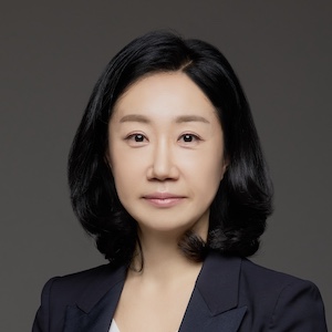 Photograph of Ji-Young Lee