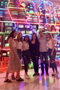 Jaylun with friends at the National Portrait Gallery 